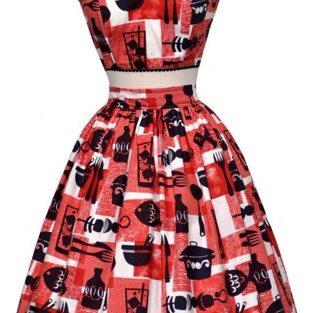 Bernie Dexter BBQ Picnic Skirt & Top